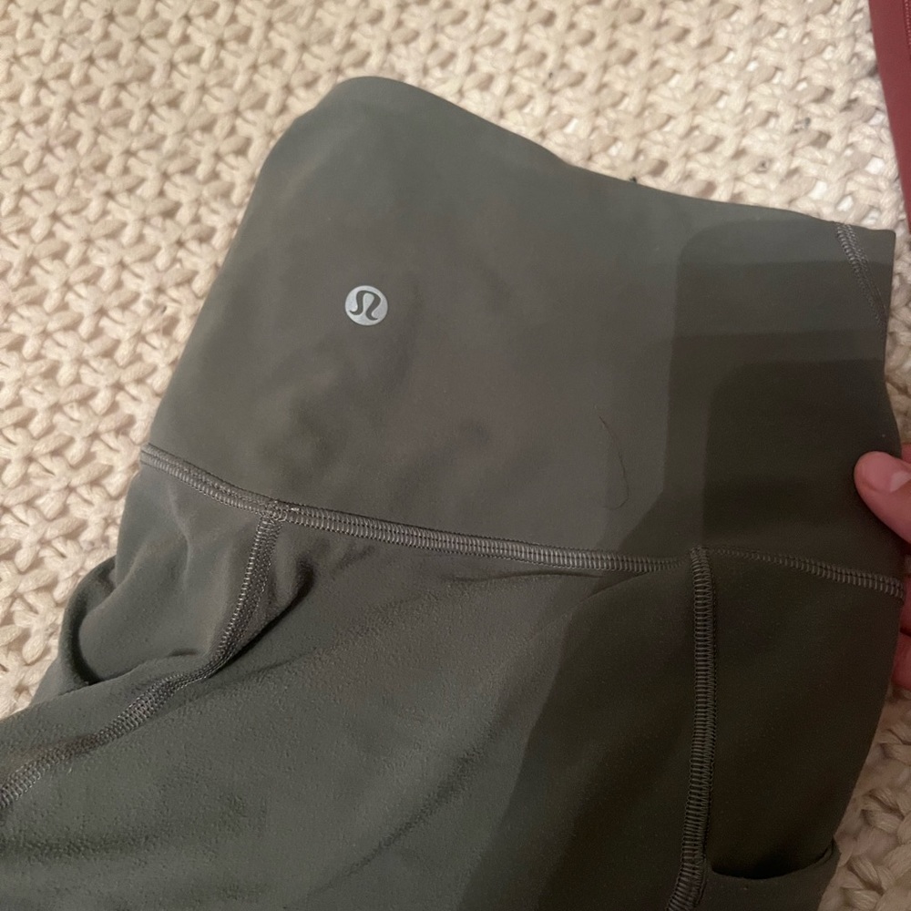 LULULEMON LEGGINGS WOMENS 6
